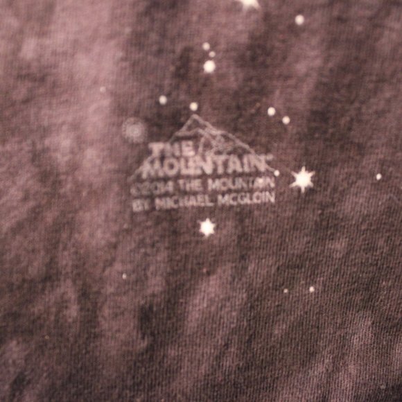 The Mountain graphic yin/yang black and white tie dye moon wolf t-shirt small - Picture 4 of 4